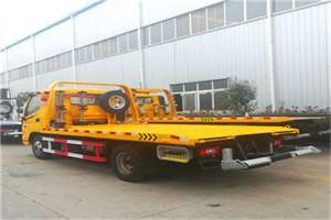 徐水附近拖车救援搭电